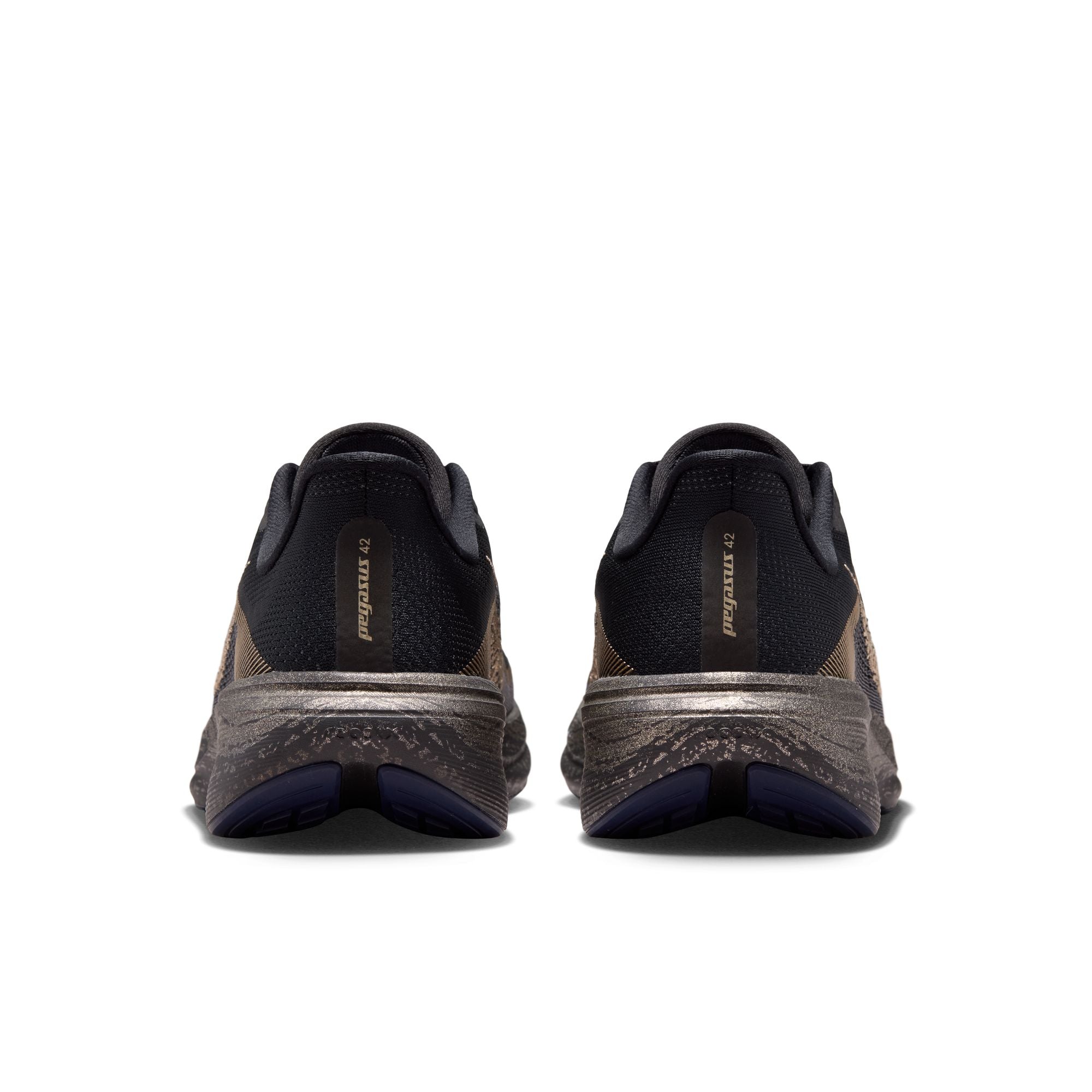 Pegasus 42 "Keely Hodgkinson" - Women's