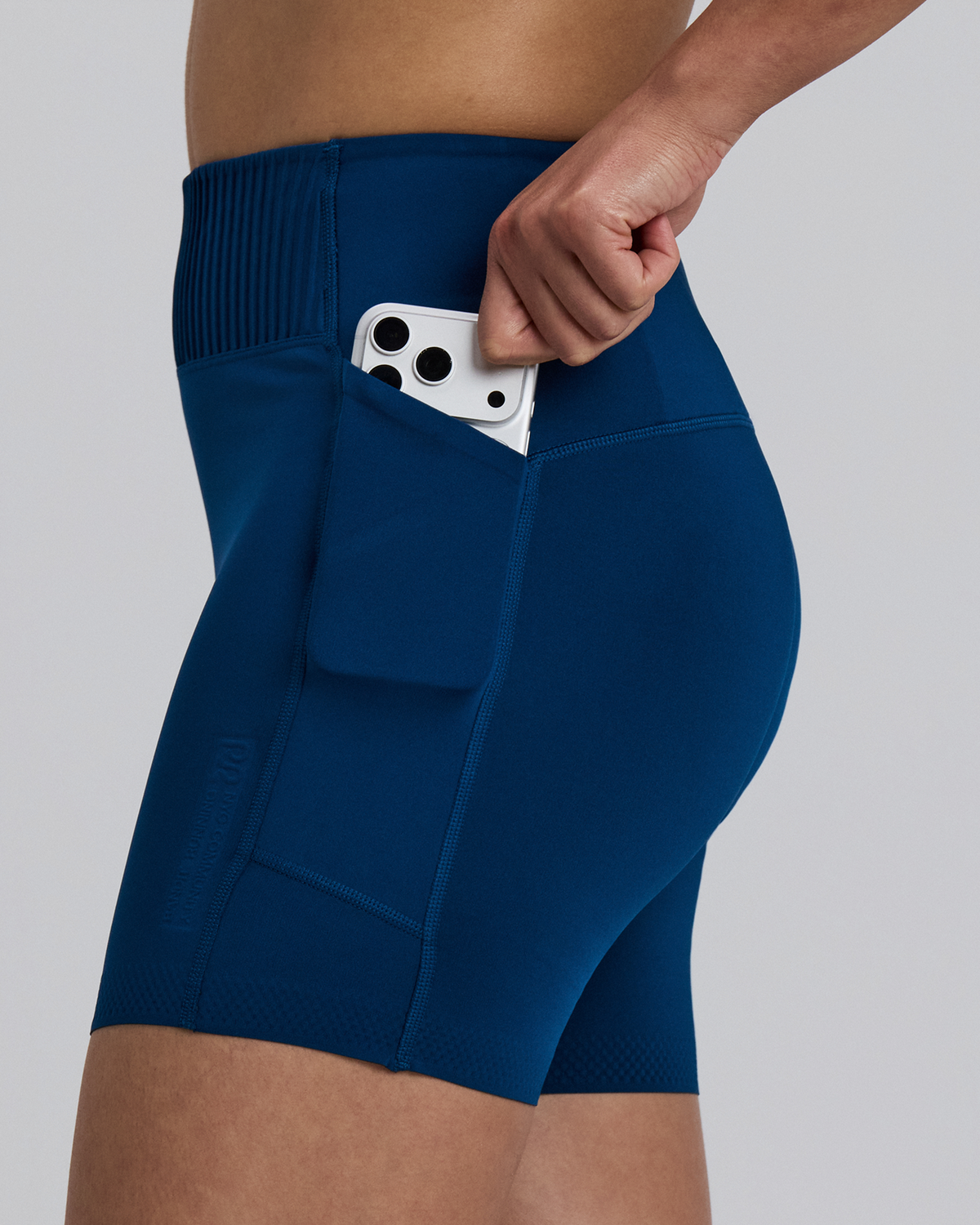 Stamina-V™ High Waist 5" Compression Short - Women's